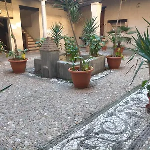 Abadia Bed and breakfast