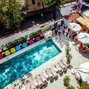 Hotel Angeles &